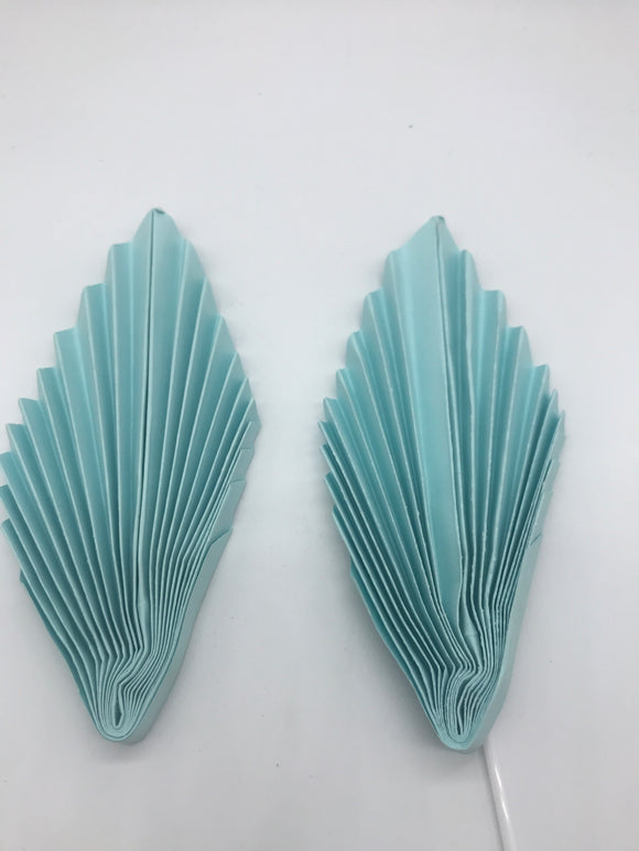 Palm Spear Leaves Paper Topper 2pcs 14cm Pale Blue