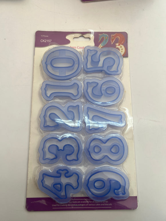 Number Cutter 10 pcs Script