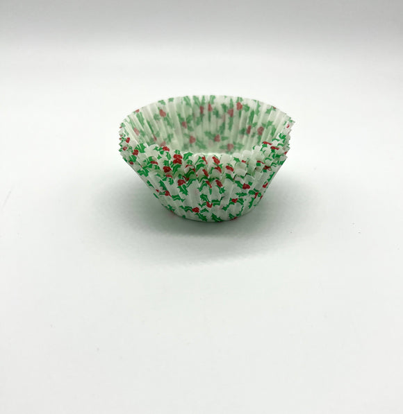 Christmas Cupcake Holly 24's 4.5cm diameter base