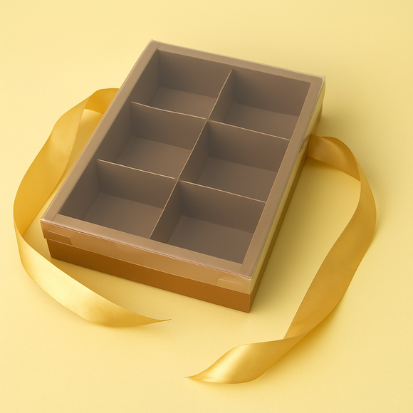Gold Box with Ribbon handles 28x19x6cm