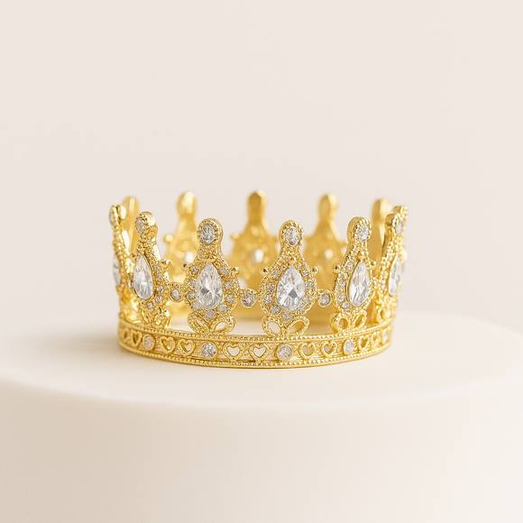 Gold Crown Teardrop Diamante 8cm
