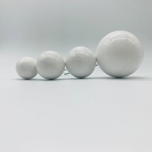 Faux Balls 4pcs White