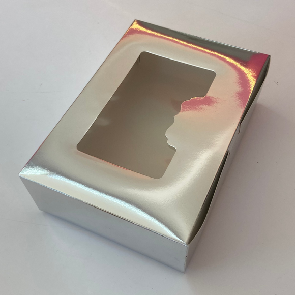 Silver Metallic Box (22 x 15 x 6.5cm)