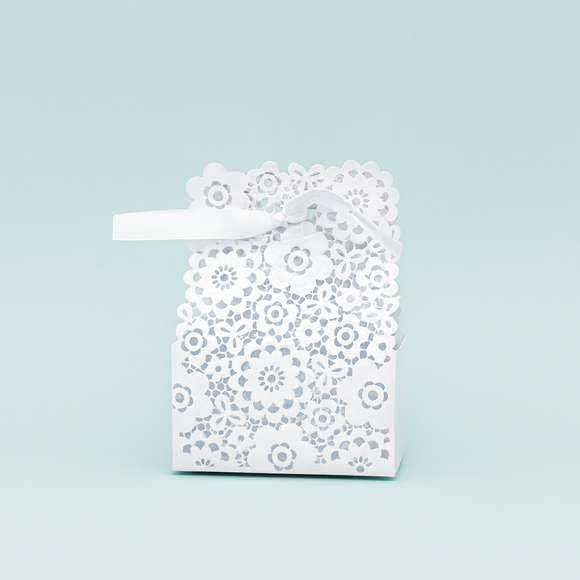 White Sweet Box (7.5 x 4 x 4cm)