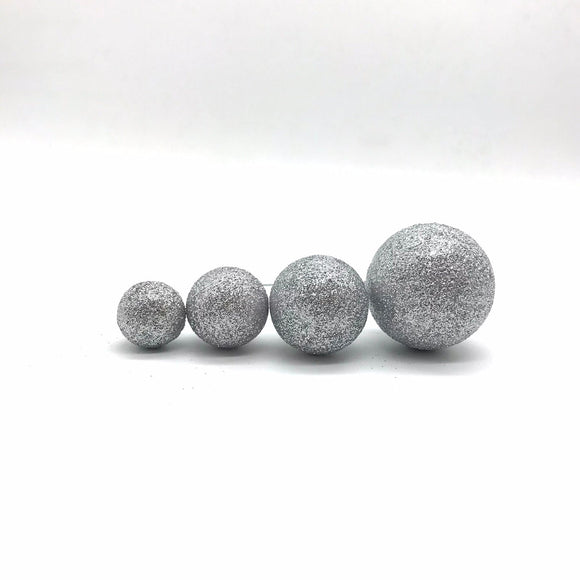 Faux Glitter Balls 4pcs Silver