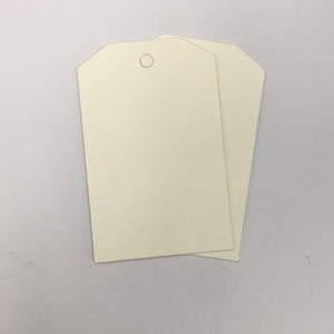 Gift Tags White Plain 12 pcs